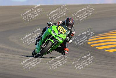 media/Oct-29-2022-CVMA (Sat) [[14c0aa3b66]]/Race 4 500 Supersport-350 Supersport/